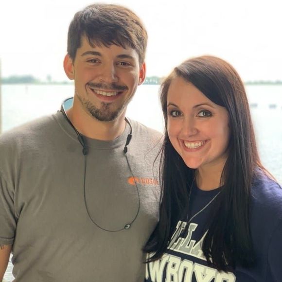 Meet your Posher, Alex - Picture 1 of 1